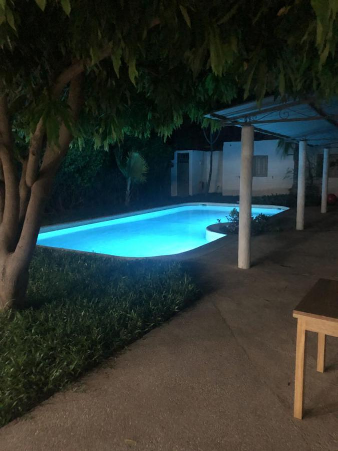 Hotel Le Hbr De Saly Esterno foto