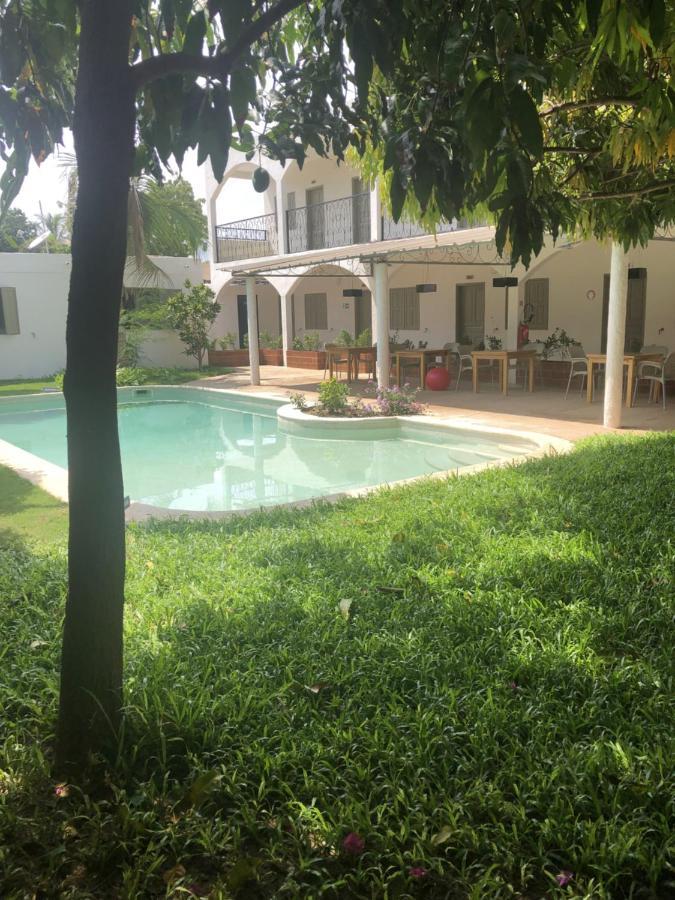 Hotel Le Hbr De Saly Esterno foto